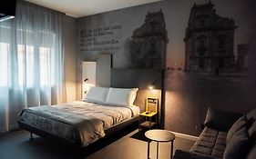 Alma Hotel